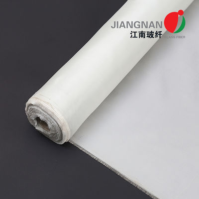 White Plain Weave 0.2mm 7628 FIberglass يستخدم للعزل الكهربائي