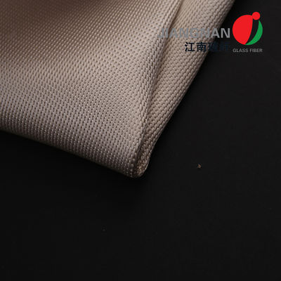 عرض اللون الأبيض 920mm 600g أقمشة ستائر الحريق عالية أقمشة السيليكا عالية السيليكا